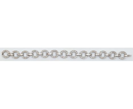 Chopard-Brillant-Armband, 750er WG, 48,25 g, 13 ringförmige Glieder ausgefaßt mit je 10 Brillanten, sign. LUC, B. 1,25 cm, L.