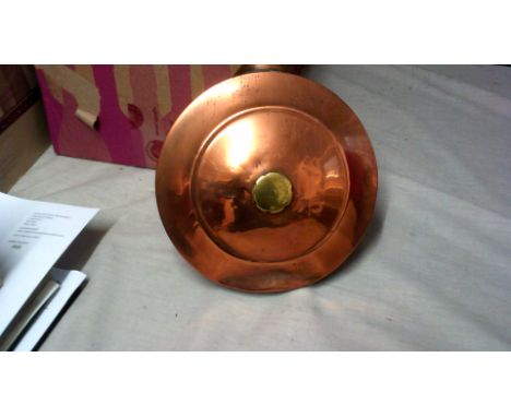 Vintage - Copper bed warmer with wooden handle, nice decorative piece
