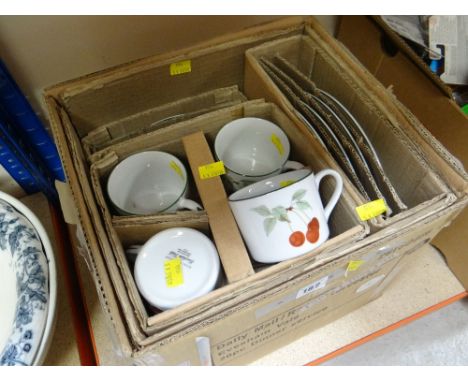 UNUSED BOXED ROYAL WORCESTER EVESHAM VALE COFFEE SET