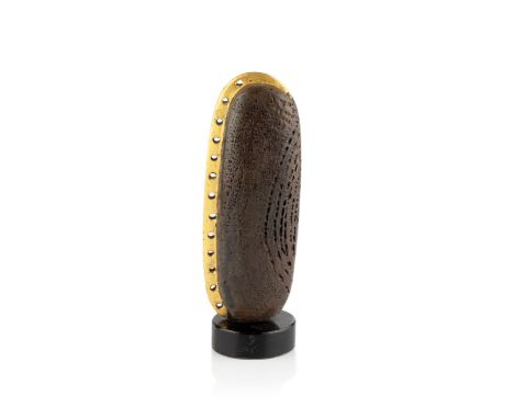 Peter Hayes (b.1946)Axe headraku with gilt detailsigned26cm high.