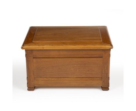 Arthur Romney Green (1872-1945)Blanket box, circa 1920oak Provenance:From the collection of Arthur Romney Green;thence by des