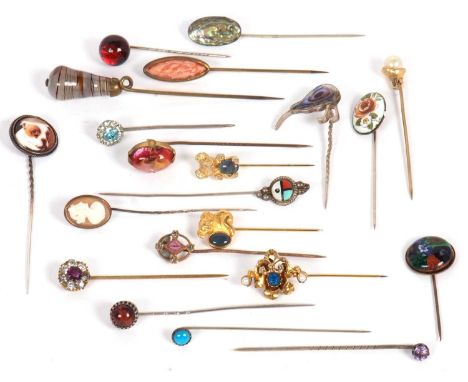 A quantity of assorted stick pins: to include paste, enamel, faux pearl and others, 50g gross, (21)