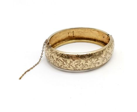 c.1880's Victorian silver gilt bangle with engraved detail to front &amp; unusual J M Banks patent clasp - 6cm diameter inter