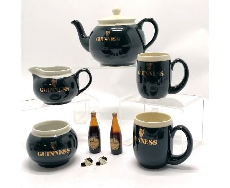 Guinness Carlton ware 3 piece teaset with 2 mugs &amp; 2 miniatures (8.5cm) &amp; 2 badges