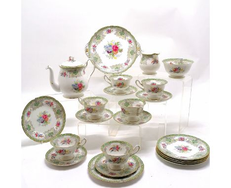 Shelley Georgian pattern teaset comprising of cake plate, teapot, milk &amp; sugar &amp; 6 trios with hand painted floral det