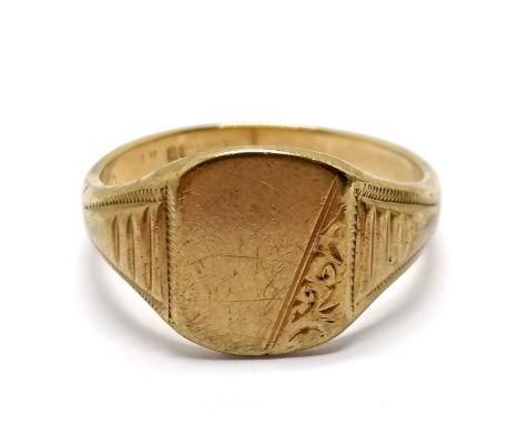 9ct hallmarked gold signet ring with engraved detail to corner of panel - size Z½ &amp; 6.4g - SOLD ON BEHALF OF THE NEW BREA