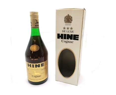 Hine cognac de luxe 3 stars - 35.2 fl oz 40% 1970's vintage unopened brandy in original packaging