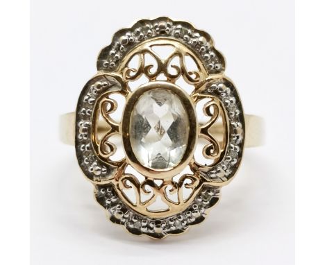 9ct hallmarked gold aquamarine &amp; diamond cluster ring - size O &amp; 3.2g total weight