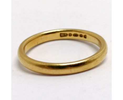 Antique 22ct hallmarked gold band ring - size N &amp; 3.7g