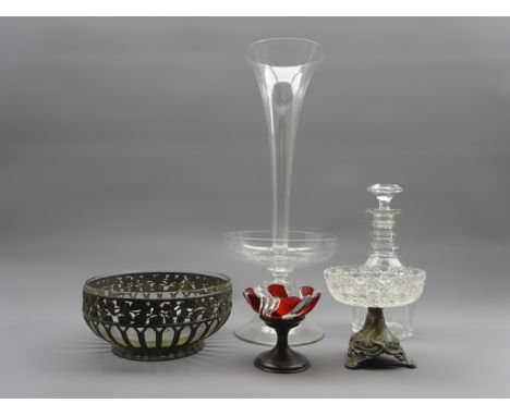 Glass table centrepiece, decanter, fruit bowl with metal mounts and 2 other items Condition Report & Further Details Click he