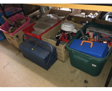 A large quantity of tools
