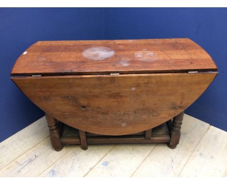 Light oak drop leaf table 
