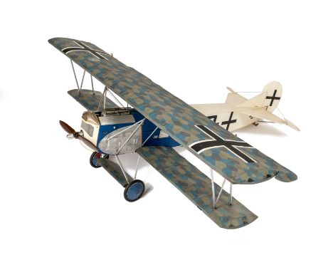Fokker DV11, Fok. DV11 (O.A.W.) 1809/18 A well-constructed and detailed flying scale model of this famous biplane fighter of 