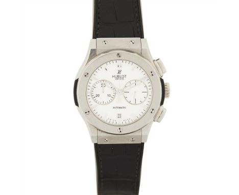 A gentleman's stainless steel chronograph, Hublot Classic Fusion, Titanium, polished and satin finished case, off white dial,