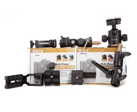 GROUP OF CAMERA ACCESSORIES,including Bowens Pulsar TXRX set, clamps and L-bracket