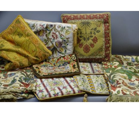 CLASSICAL STYLE SOFT FURNISHINGS to include seven tapestry type chair seat pads and a pair of printed curtains with tasselled