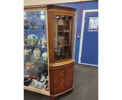 CORNER DISPLAY CABINET