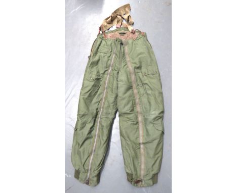 Pair Of WW2&nbsp;USAAF American AII Flying Trousers green cotton trousers. &nbsp;Full length leg zips &nbsp;Lower green knitt