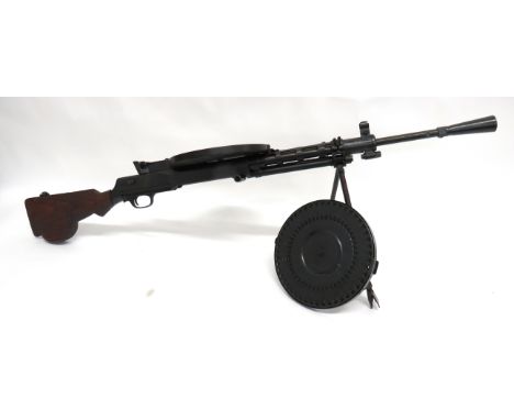 Deactivated WW2 Russian Degtyarev DP Light Machine Gun 7.62 mm, 28 inch, blackened barrel. &nbsp;Front flash hider. &nbsp;Hoo