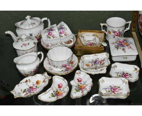 A QUANTITY OF ROYAL CROWN DERBY 'DERBY POSIES' TEA AND GIFT WARES, twenty one pieces, to include a teapot, a cream jug, a sug