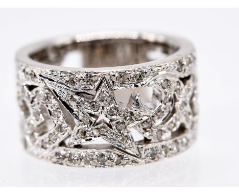   Breiter Ring mit Achtkant-Diamanten, zus. ca. 0,5 ct, 20. Jh. 585/- Weißgold. Gesamtgewicht ca. 14,9 g. Breite Bandform mit