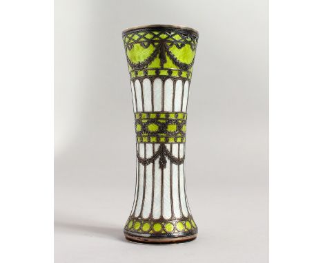 A SUPERB .900 SILVER AND ENAMEL BEAKER VASE. 4.75ins high.