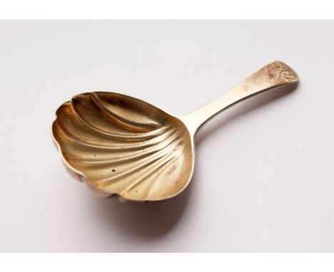A GEORGE III SHELL BOWL CADDY SPOON. London 1792.  Maker: TN.