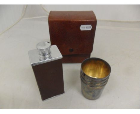 CASED HIP FLASK AND 4 CUPS