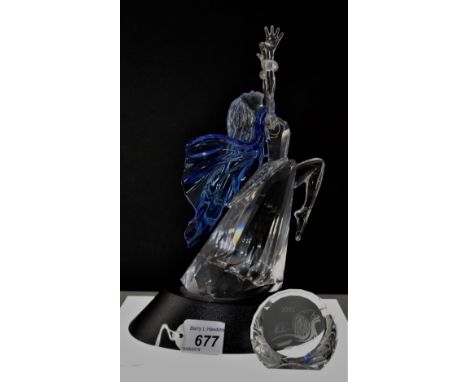 SWAROVSKI CRYSTAL ANNUAL EDITION 2002 ISADORA (7400/200200), FIRST PIECE IN THE MAGIC OF THE DANCE TRILOGY WITH CERTIFICATE O