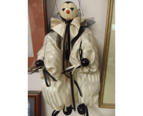 PIERROT PUPPET 38CM