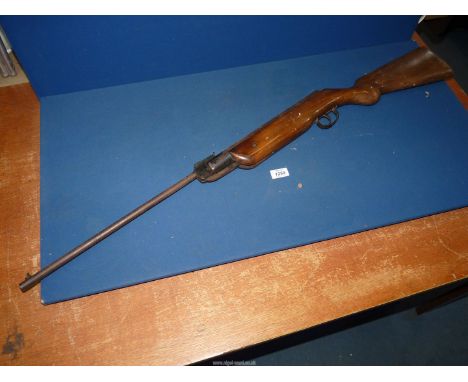 A "Wagria Aerosport, Made in Germany" break-action cocking .22 / 5.5 mm calibre air rifle having a 17 3/4" long barrel and pi