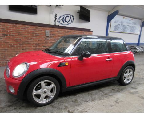 Make &amp; Model: Mini Cooper DDate of Reg: WJ59 OGXColour: Redcc: 1560MoT: 09-09-2021Fuel Type: DIESELMileage: 117kTransmiss