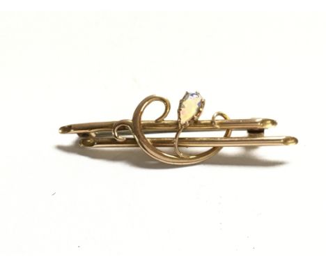 A 15ct gold brooch set with an Opal. 2.29g