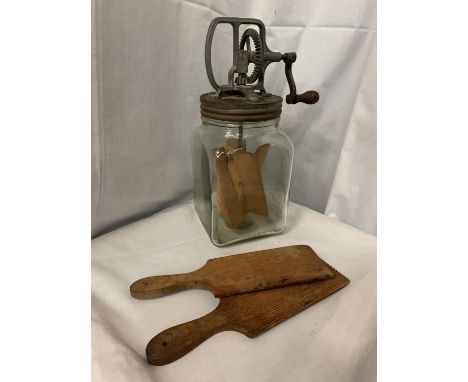 A VINTAGE BUTTER CHURNER WITH A PAIR OF BUTTER PATS 