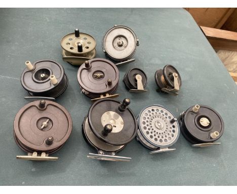 A GROUP OF TEN VINTAGE REELS TO INCLUDE TWO ALLCOCKS AIRIALITE ETC 