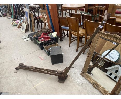 A VINTAGE PUMP TROLLEY JACK 
