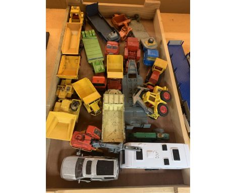 A COLLECTION OF CONSTRUCTION MODELS TO INCLUDE DINKY, CORGI, MATCHBOX, ETC 