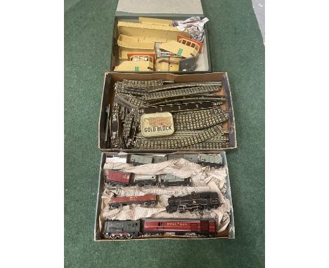 VARIOUS HORNBY DUBLO ITEMS - A BRITICH RAIL 2-6-4 LOCOMOTIVE NUMBER 80054, A BRITISH RAIL 0-6-0 TANK ENGINE D3763, A ROYAL MA