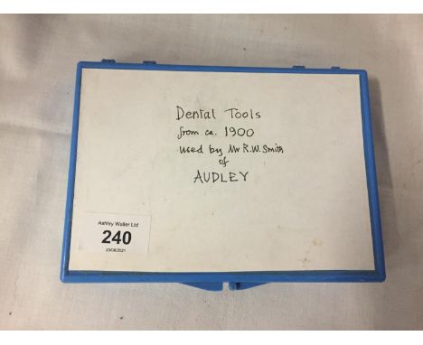 A BOX CONTAINING DENTIST TOOLS CIRCA 1900 