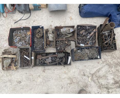 A LARGE ASSORTMENT OF TOOLS AND HARDWARE TO INCLUDE SOCKETS, NAILS AND POT RIVOTS ETC 