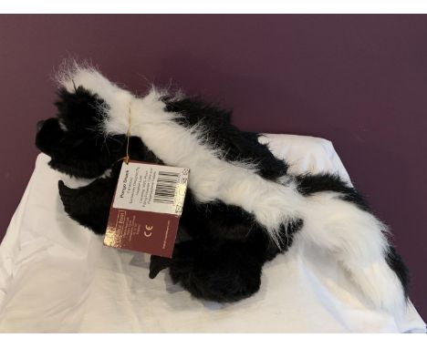 A NEW AND TAGGED CHARLIE BEARS GLOVE PUPPET 'PONGO SKUNK' 