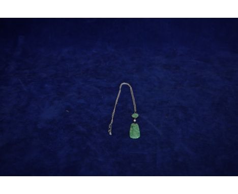 A jade and pearl pendant on a white metal chain.  Est £20-30