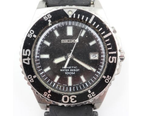 SEIKO: 5M62-0A10 Kinetic gents 100M diving watch, requires strap. UK P&amp;P Group 1 (£16+VAT for the first lot and £2+VAT fo