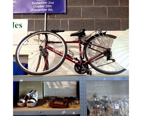 Apollo CX10 mountain bike, detached front wheel, 23 inch wheels, 18 inch frame. Not available for in-house P&amp;P