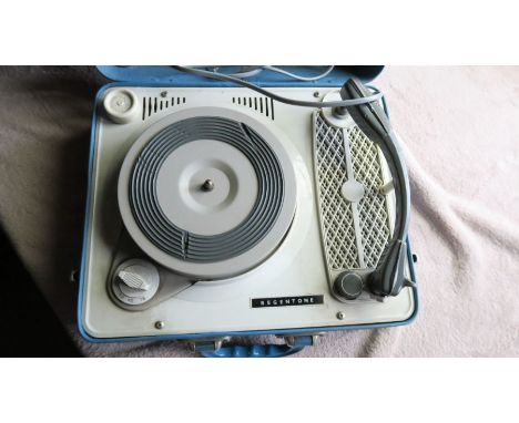 Regentone Portable Record Player 45's 33's 78's Untested
