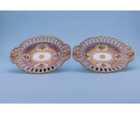 A PAIR OF COPELAND OVAL FOOTED DISHES
Mid 19th Century
With reticulated border, lilac ground, decorated with baskets of flowe