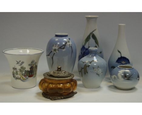 Royal Copenhagen vases; Royal Worcester milk and sugar bowl; Wedgwood, etc