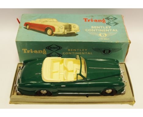 A triang minic electric Bentley continental 1/20 scale boxed