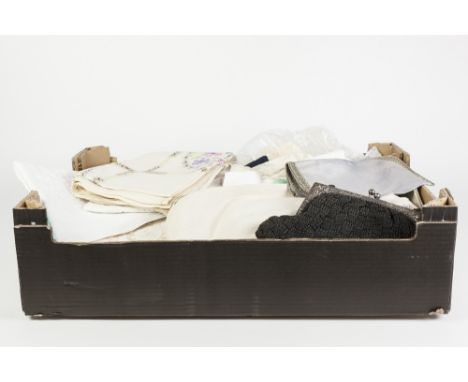 A QUANTITY OF TABLE LINENS AND OTHER TEXTILES to include: linen tablecloths, crochet pieces, ladies handbags, gentleman's tie