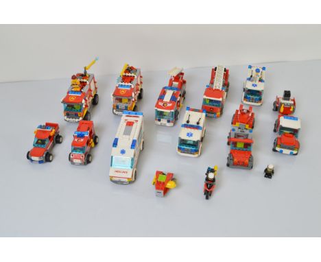 A collection of unboxed and unchecked Lego City, including 2 x Fire Truck 4208 with one manual, Fire Truck 60002 with manual,